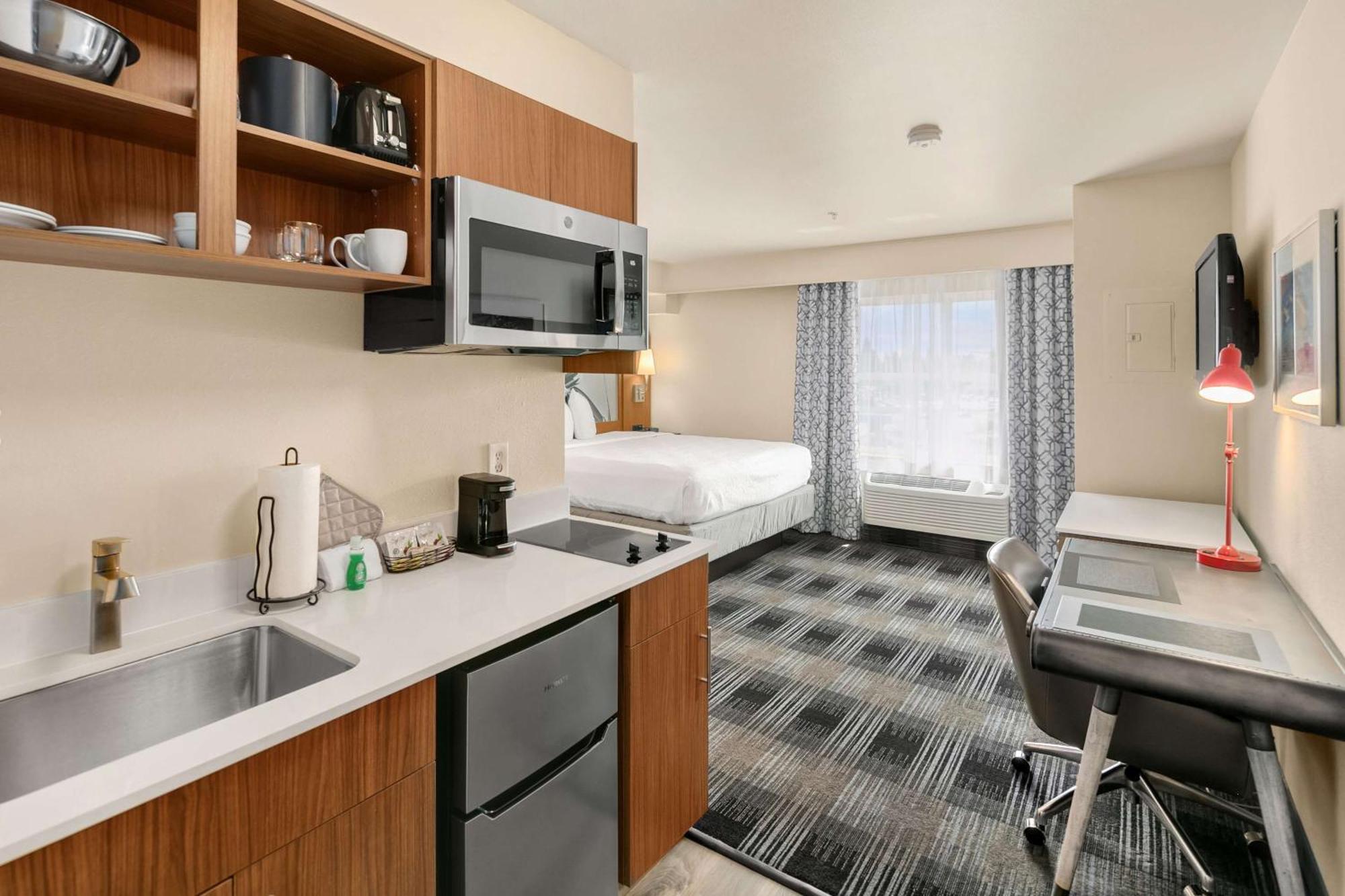 Executive Residency By Best Western Navigator Inn & Suites Everett Ngoại thất bức ảnh