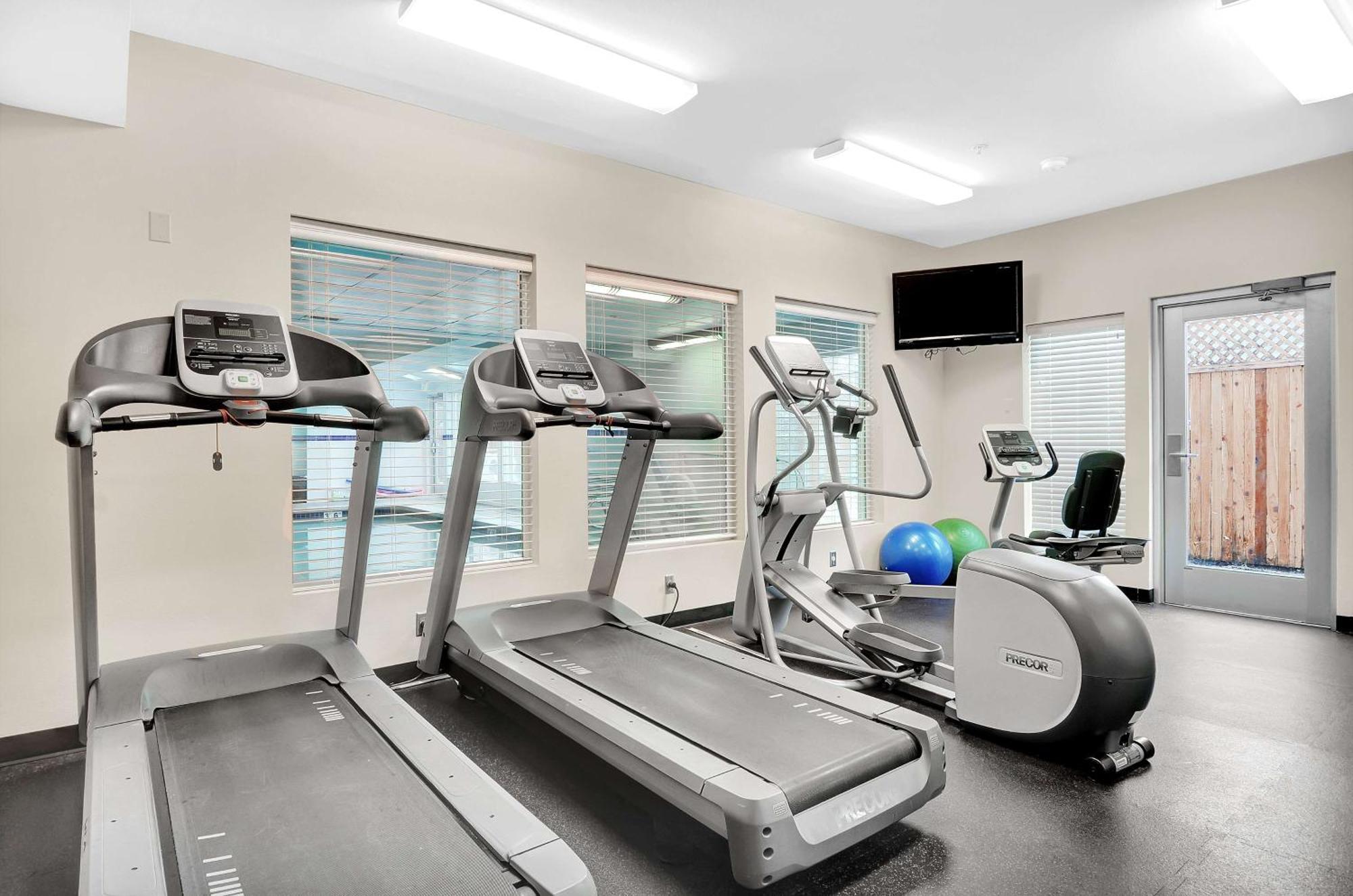 Executive Residency By Best Western Navigator Inn & Suites Everett Ngoại thất bức ảnh